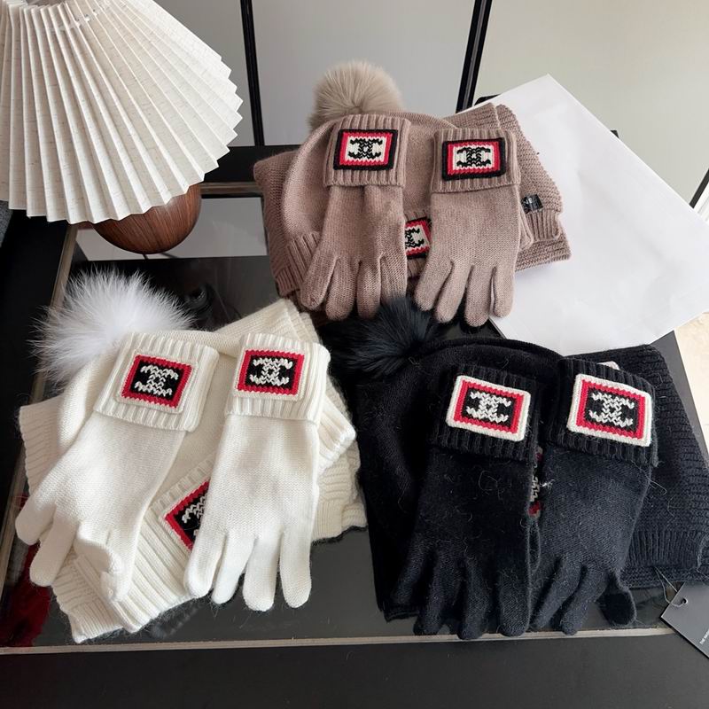 Chanel  scarf hat gloves dx11